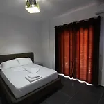 Deda Apartament *