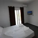 Deda Sarandë