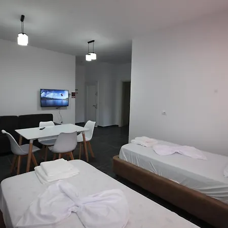 Deda Apartamento Sarandë