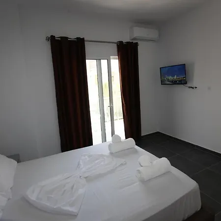Deda Sarandë